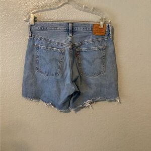 Levi’s Classic Blue Denim Women's Shorts